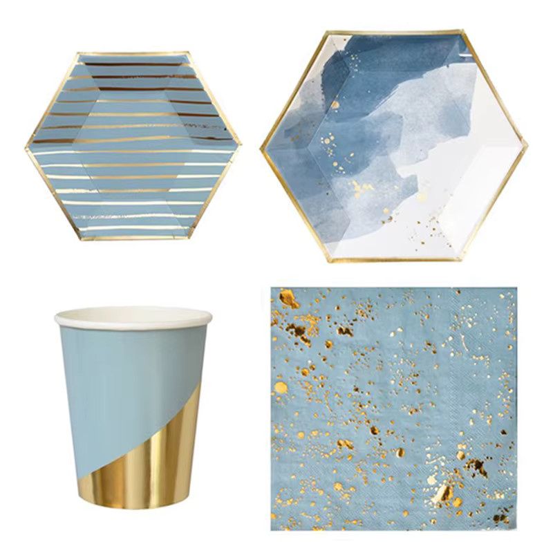 Einweggeschirr Set aus Papier in Blau mit Aquarell-Design und Goldfolie-Streifen für Geburtstag und Hochzeit bestehend aus Tellern Tassen und Servietten - Bild 1