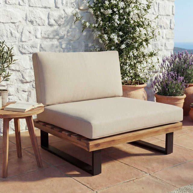 MCW Lounge-Sessel H54 aus Akazienholz und Aluminium in Hellbraun mit beigen Polstern - Bild 1
