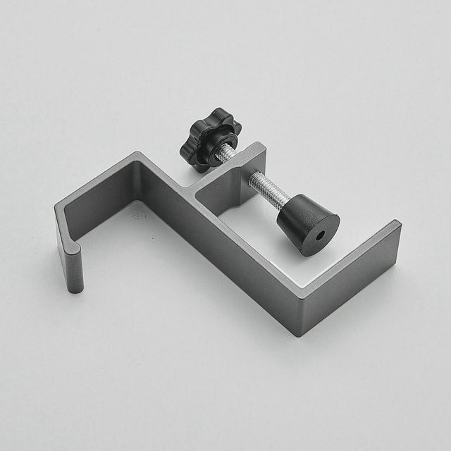 Multifunktionaler hängender Schreibtisch-Seitenhaken von Love Home Garden aus Aluminiumlegierung in Grau - Bild 1