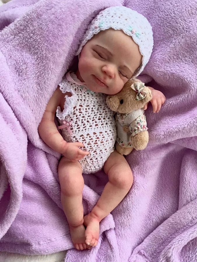 Aizwa Reborn Puppe Pascale aus weichem Silikon für Mädchen in Rosa/Pink, 15,24 cm lebensechte Neugeborene Puppe - Bild 2