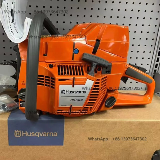 Husqvarna Kettensäge 395XP 369XP in Orange mit 5,2 kW und 93,6 cm³ für professionelle Baumfällung und Holzfällung inklusive 24-Zoll Führungsschiene und Kette - Bild 1