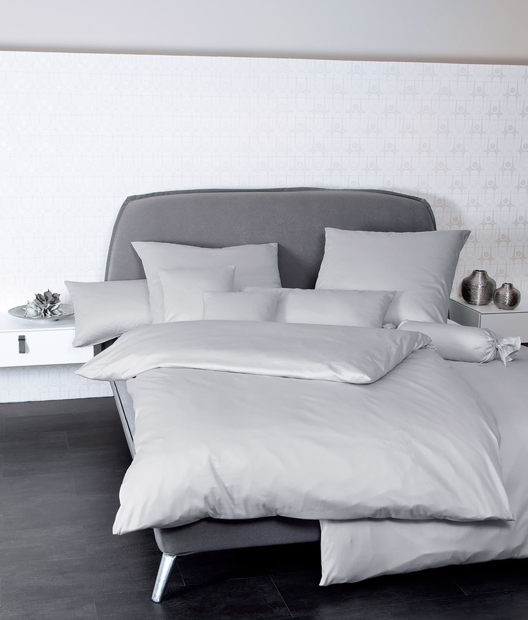 Janine Baumwoll Bettwäsche Colors Grey Mako-Satin mit Reißverschluss B/H: 155 x 220 cm - Bild 1