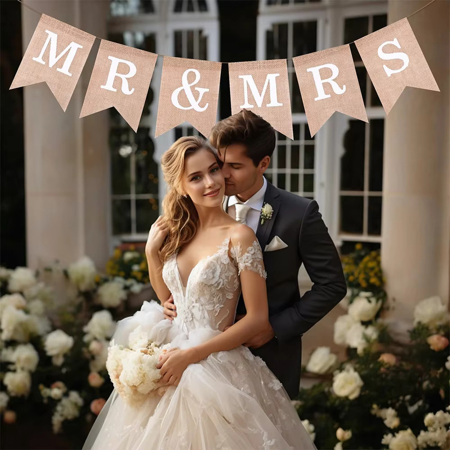 Runtowo Mr & Mrs Leinen-Banner in Beige, Vintage Wimpelkette als rustikale Hochzeits-Dekoration und Foto-Requisite - Bild 2