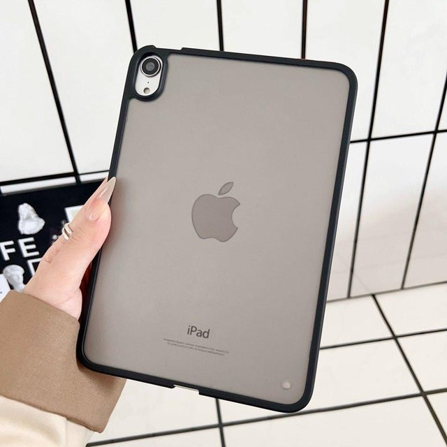 Matte Schutzhülle für Apple iPad Pro, iPad Air und iPad Modelle als harte PC-Rückschale in Schwarz - Bild 1