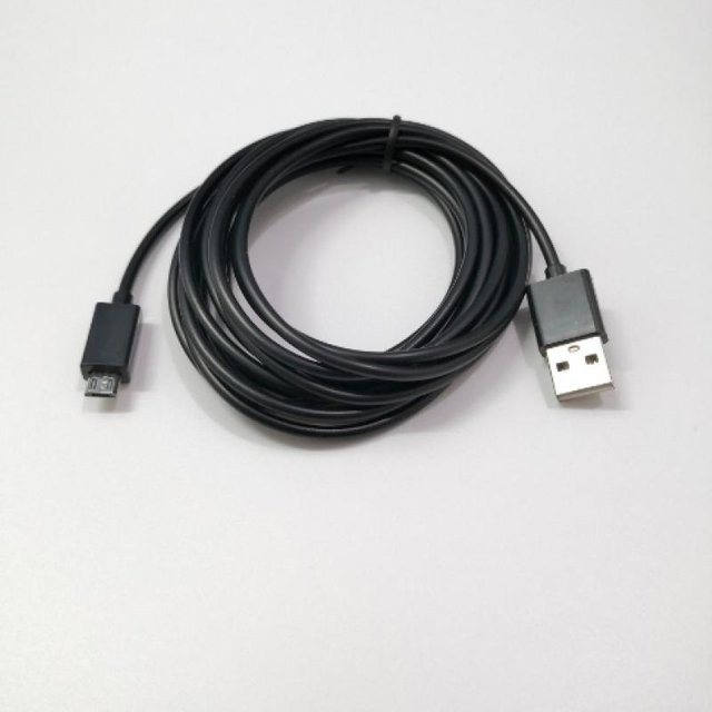 NVPONE USB-A Ladekabel für PS4 und Xbox One Controller in Schwarz - Bild 1