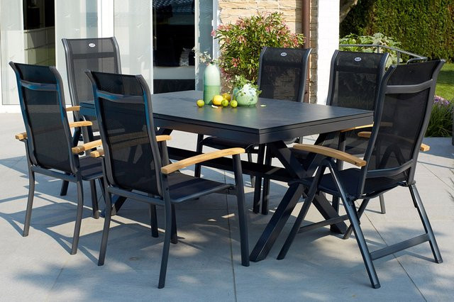 Hartman Xanadu Alice Garten-Essgruppe aus Aluminium und Teak mit Glaskeramik-Tischplatte in Anthracite/Black, bestehend aus einem ausziehbaren rechteckigen Tisch und 6 Sitzgelegenheiten (4 Dining Sessel und 2 Klappstühle) - Bild 1