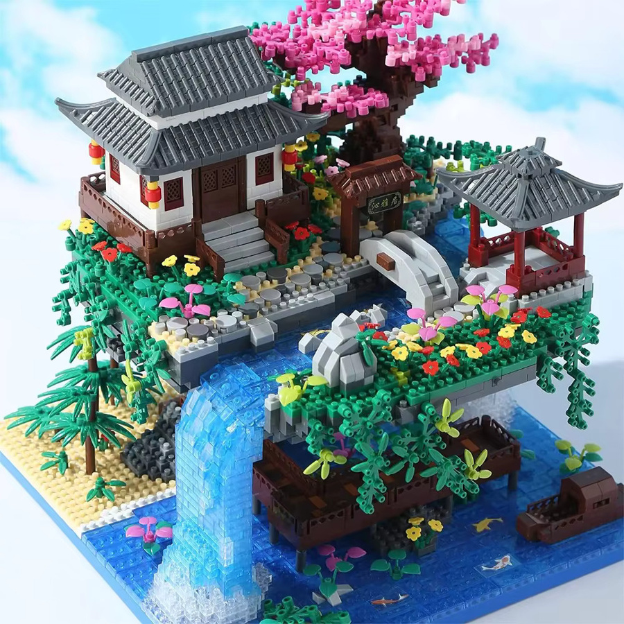 CTMA MOC Baustein-Set Chinesische Architektur Pfirsichblüte und Kirschbaum mit Pool aus Mini-Bricks in Mehrfarbig - Bild 2