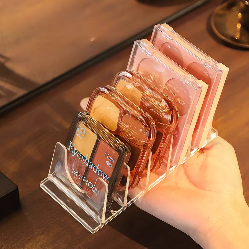 Transparenter Kosmetik Organizer aus Kunststoff für Lidschatten und Make-up als Desktop Display-Rack - Bild 4