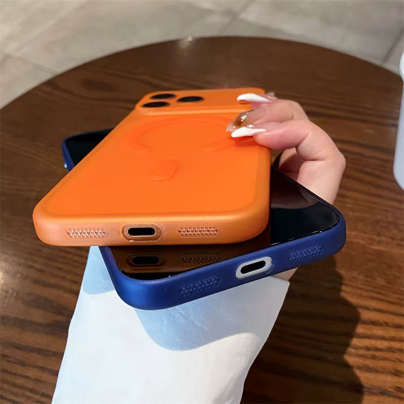 SUNWARD Ultradünne MagSafe TPU Soft Cover Hülle für iPhone, transparent/blau - Bild 3