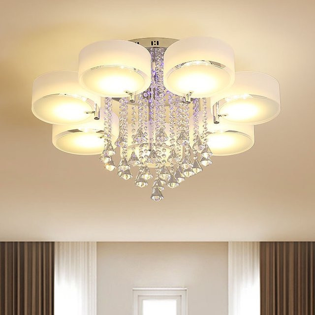 Moderne LED-Kristall-Deckenleuchte von JIANKEXING in Weiß und Chrom für dein Wohnzimmer mit warmweißem Licht - Bild 1