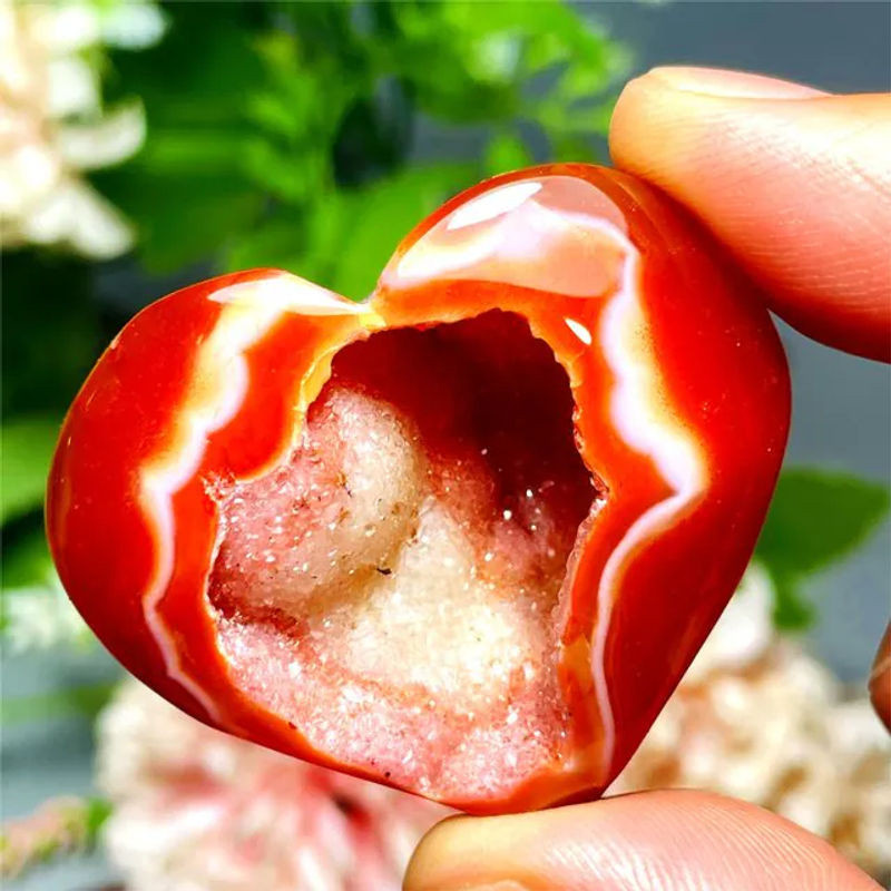 CRYSTALHOLA Karneol Kristall Herz aus rotem Achat als Geode Cluster Ornament in unregelmäßiger Form - Bild 1