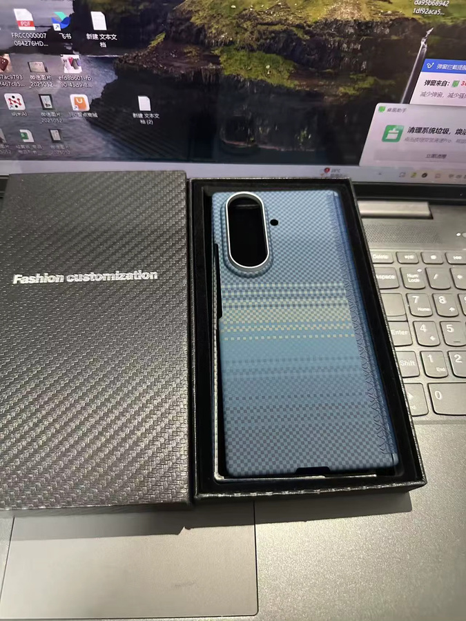 Samsung Galaxy Z Fold 7 Aramid-Hülle mit MagSafe und Qi2 Unterstützung in Blau - Bild 2