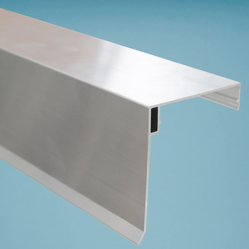 Scobalit Aluminium Zierklemmdeckel mit Wetterschenkel für 60 mm Randprofile in Silber Mill Finish - Bild 1