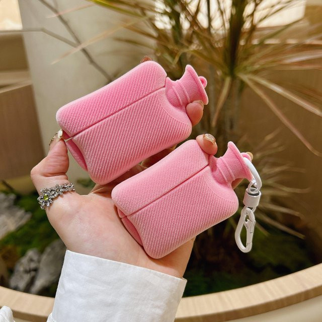 Kreatives 3D-Heizkissen in Pink als pelzige Winterhülle für Apple AirPods 1 2 3 4 Pro 2 und Ladebox für AirPods Pro 3 - Bild 1