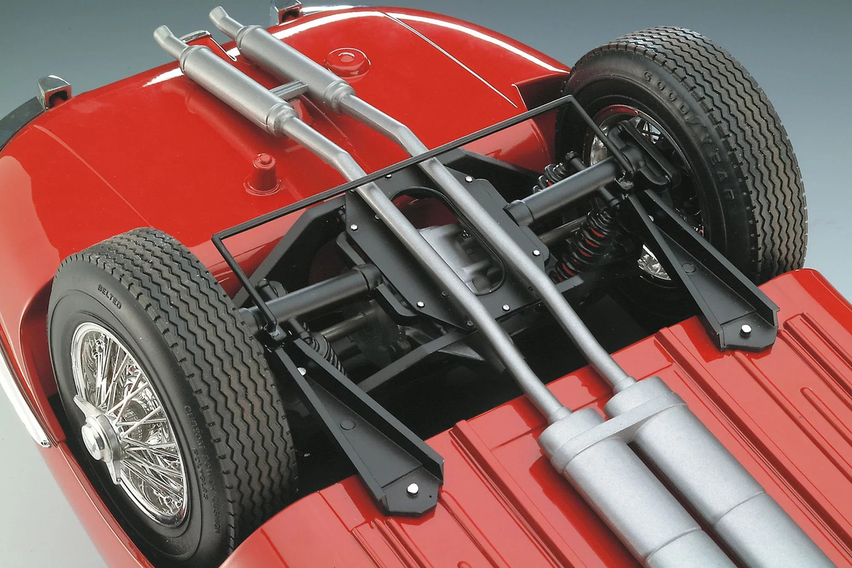 Revell Jaguar E-Type Automodell Bausatz, 1:8, ab 13 Jahren - Bild 5