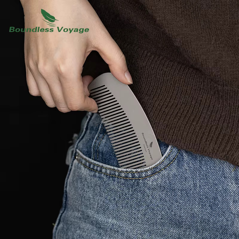 Boundless Voyage Titanium Hair & Beard Crescent Comb, Unisex - Bild 3