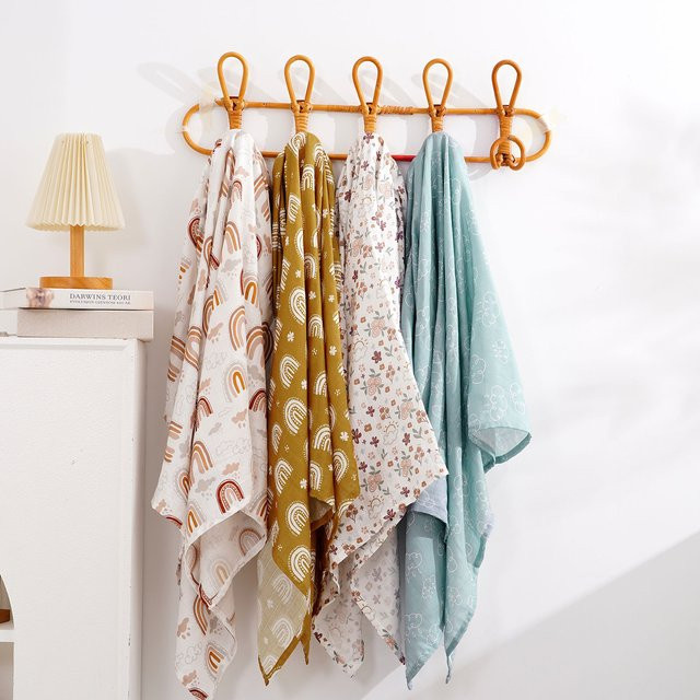 Kangobaby Musselin-Babydecke mit Retro-Blumenmuster in Multicolour, B/B: 110 x 120 cm - Bild 1