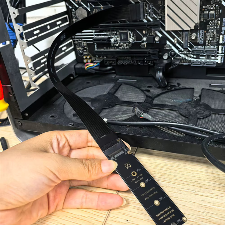 ALLOYSEED NGFF M-Key PCIe 4.0 SSD-Erweiterungskarte für M.2 NVMe SSD in Schwarz - Bild 2