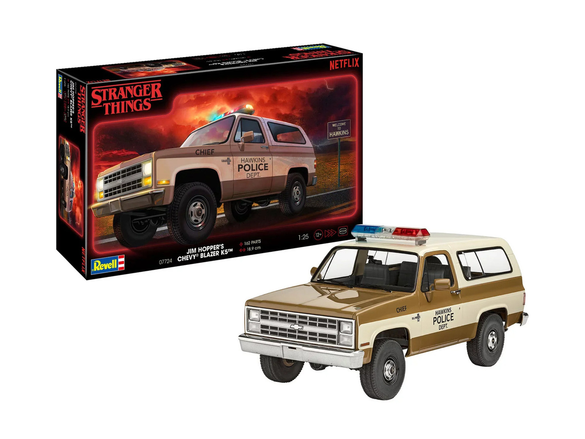 Revell Stranger Things Jim Hopper´s Chevy Blazer K5 Automodell Bausatz, 1:25 - Bild 3
