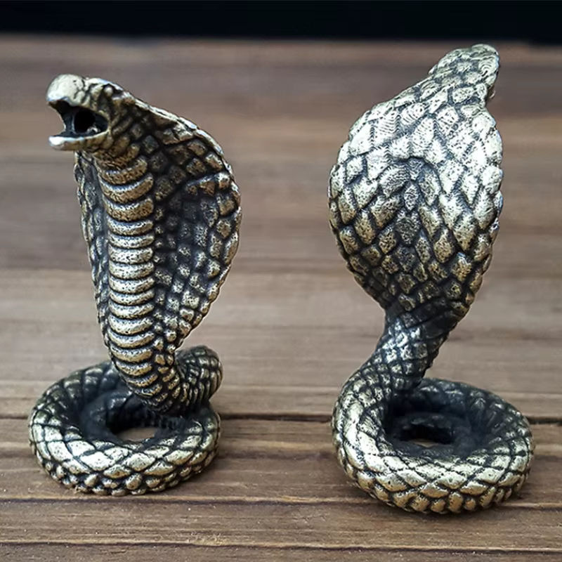 Antike Cobra Boa Schlange Statue in Bronze und Gold als dekorative Metallfigur für deinen Schreibtisch oder als Weihrauchbrenner - Bild 3