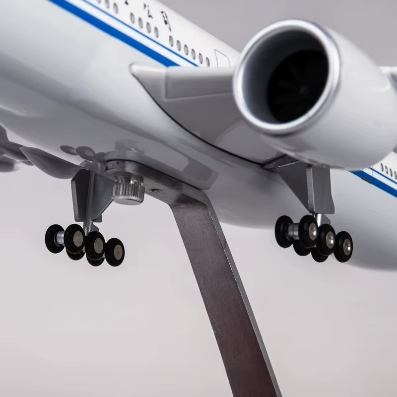 ZOCO B777 Air China Airways Flugzeug-Diecast-Modellspielzeug, Maßstab 1:47 - Bild 3