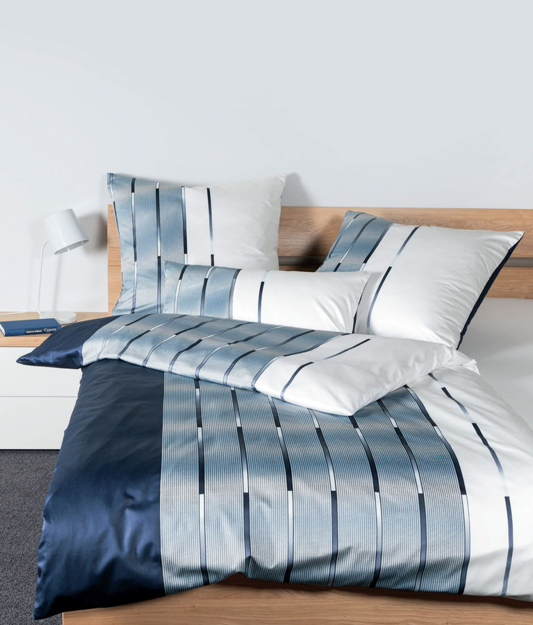 Janine Bettwäsche Milano aus Mako-Satin in Blau mit Reißverschluss und Streifenmuster, Breite: 155 cm, Länge: 220 cm - Bild 1