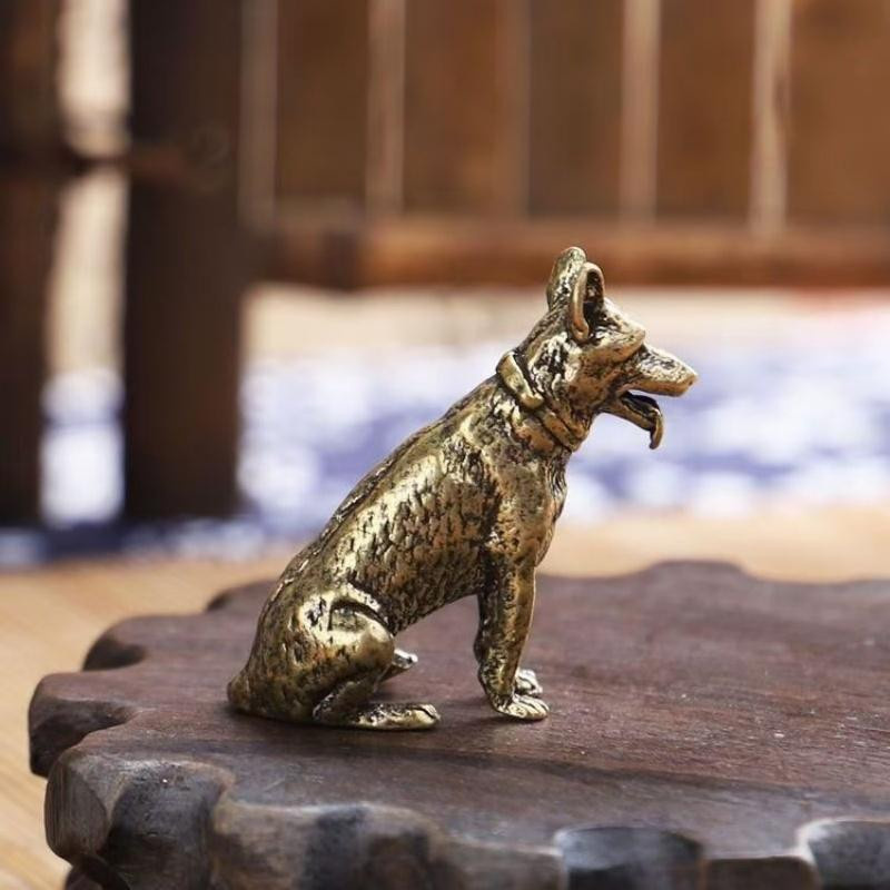 Yiran Furniture Heulender Hund als Ornament aus Messing in Gold für dein Home Decor - Bild 5