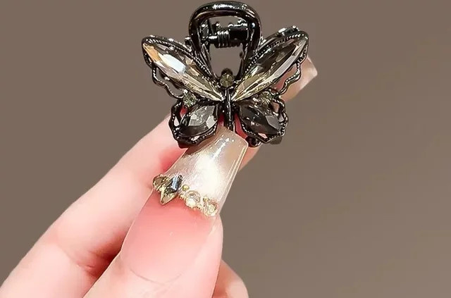 HIYAYZ Haarklammer Schmetterling mit Kristall Strass, Schwarz, Damen - Bild 1