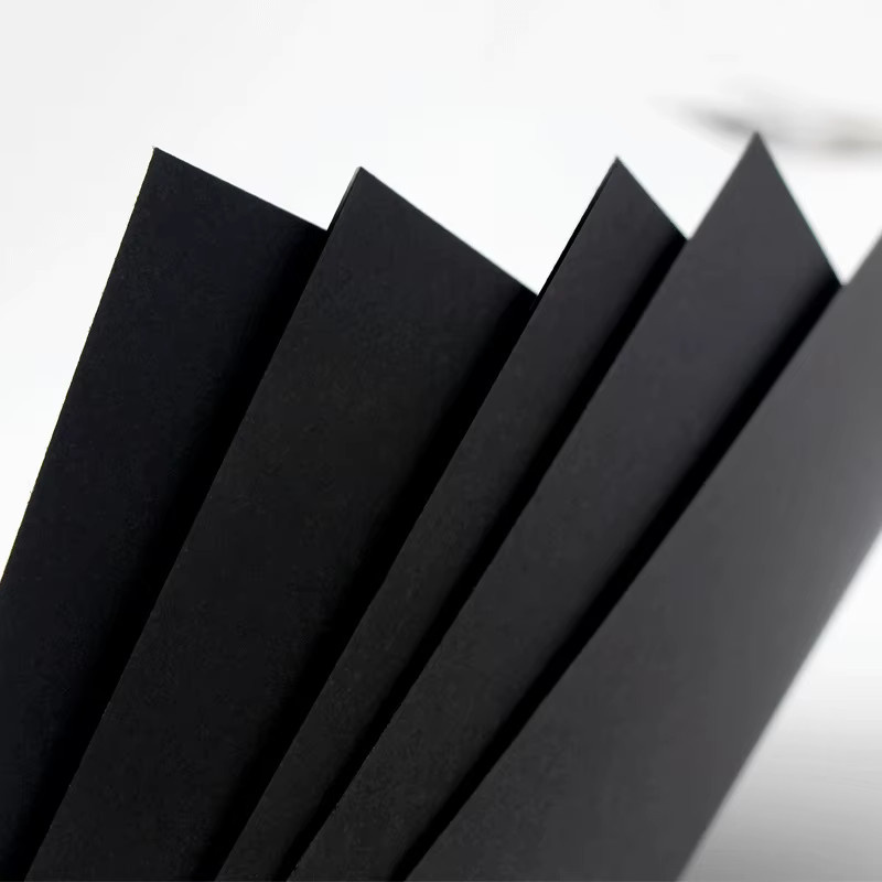 Tonpei Bastelkarton A4 Schwarz Matt 180g für DIY Origami und Aquarellmalerei - Bild 4
