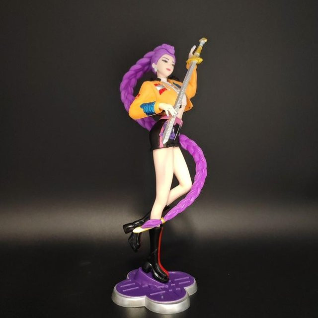 Fashnics Rumi Dämonenjäger Actionfigur 22cm - Bild 1