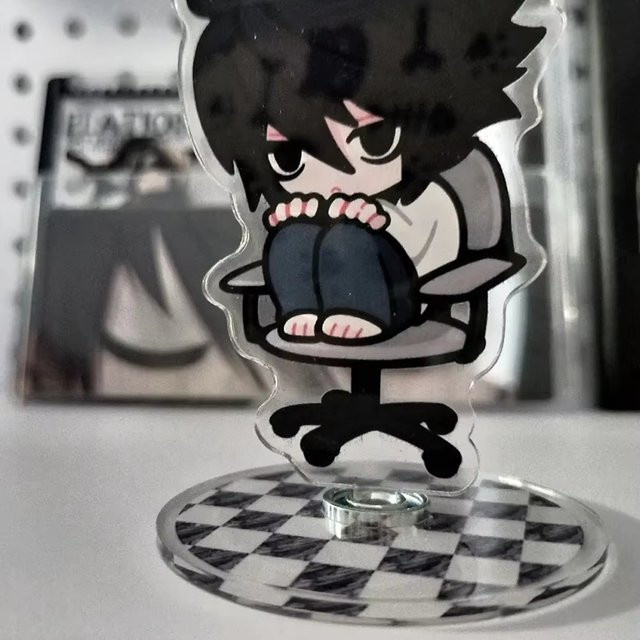 YUMEI Anime Death Note L Lawliet Cosplay Acryl-Ständer, drehbare Figur in Multicolor zur Desktop-Dekoration - Bild 1
