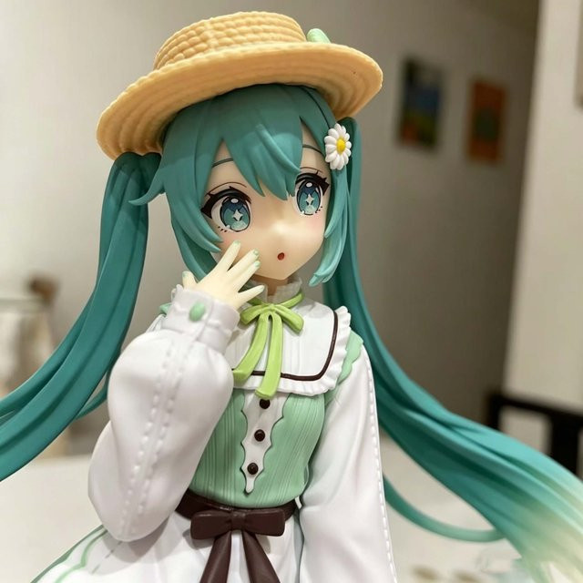 Bandai Hatsune Miku Blumenfee Kleeblatt, Actionfigur, 14cm - Bild 1