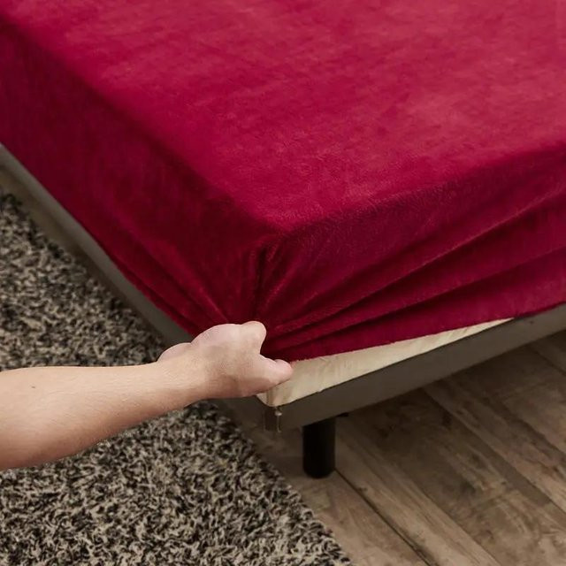 Warmes und elastisches Flanell-Spannbettlaken aus Samt für den Winter, Farbe: Rot, B/T/H: 90 x 200 x 25 cm - Bild 1