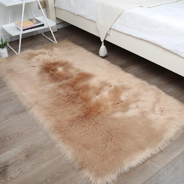 Weißer Plüsch-Teppich aus weichem Kunstfell von Yiran Furniture für Wohnzimmer und Schlafzimmer, B/B: 45 x 45 cm - Bild 1