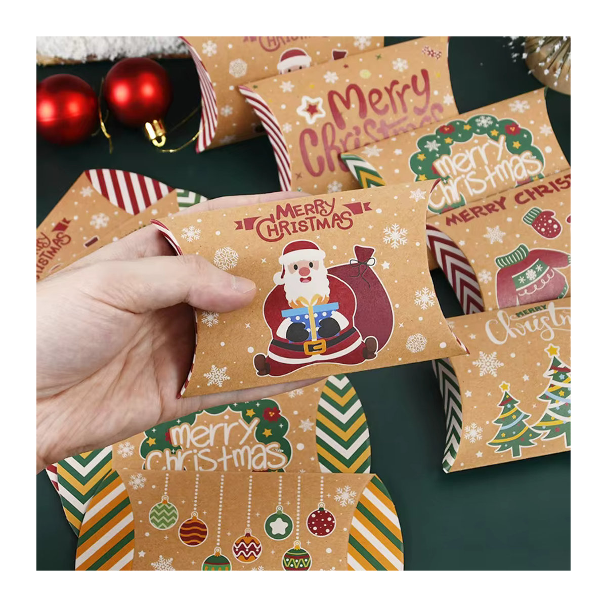 10 Stück ZQNYCY Weihnachtliche Geschenkkartons in Kissenform aus Papier, Mehrfarbig - Bild 3