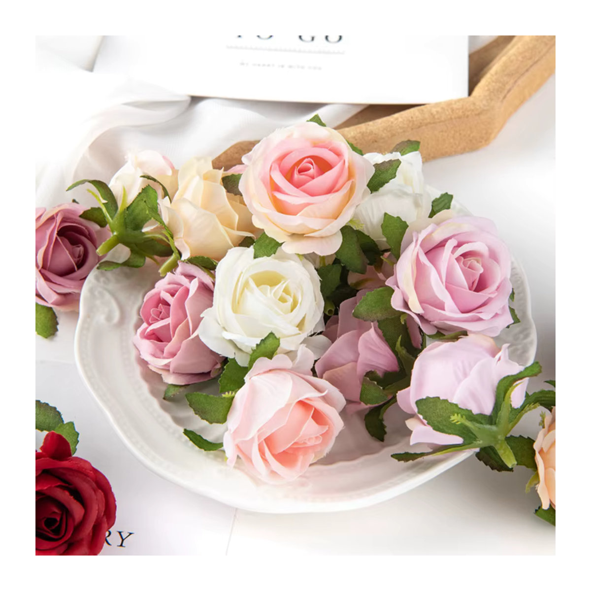 100 Stück ZQCY Künstliche Rosen aus Textil in Mehrfarbig für Hochzeit, Weihnachten und Dekoration - Bild 1