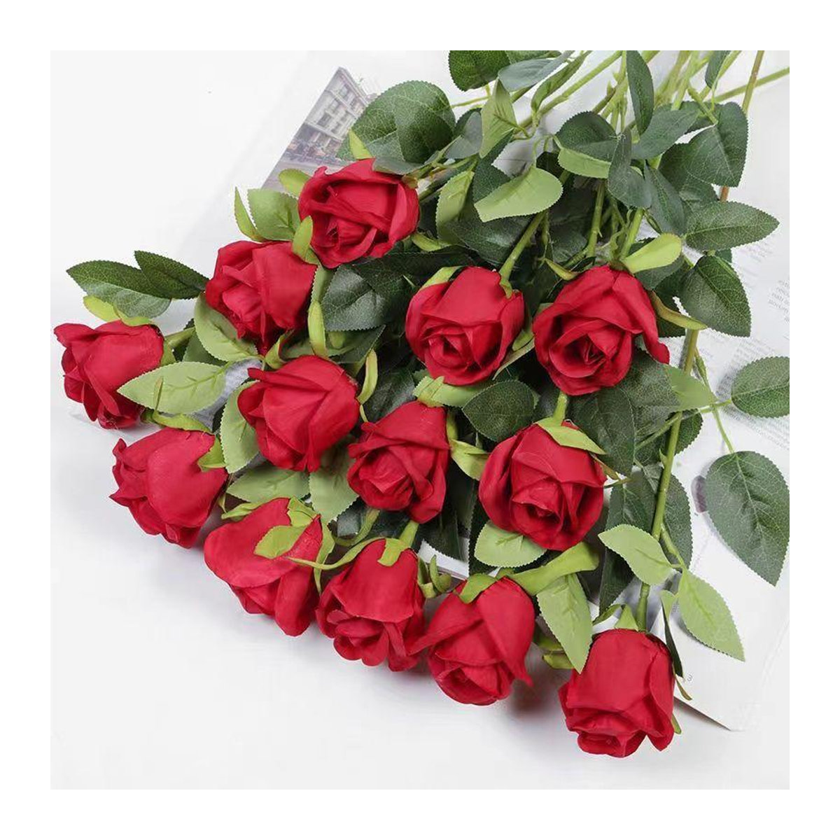 10er Set künstliche Rosen von OMG Beauty in Rot für deine Dekoration und Hochzeitsfeier - Bild 4