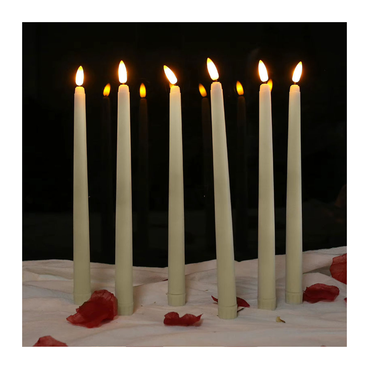 12 Stück batteriebetriebene LED-Spitzkerzen in Weiß mit Flackereffekt und Fernbedienung für Halloween, Weihnachten und Hochzeiten - Bild 5