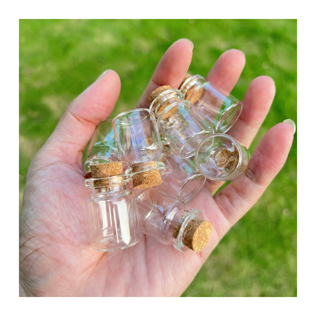 12 Stück Mini-Klarglasflaschen mit Korkverschluss, transparente Glasfläschchen für DIY-Projekte und Partydekoration, rund und stehend - Bild 5