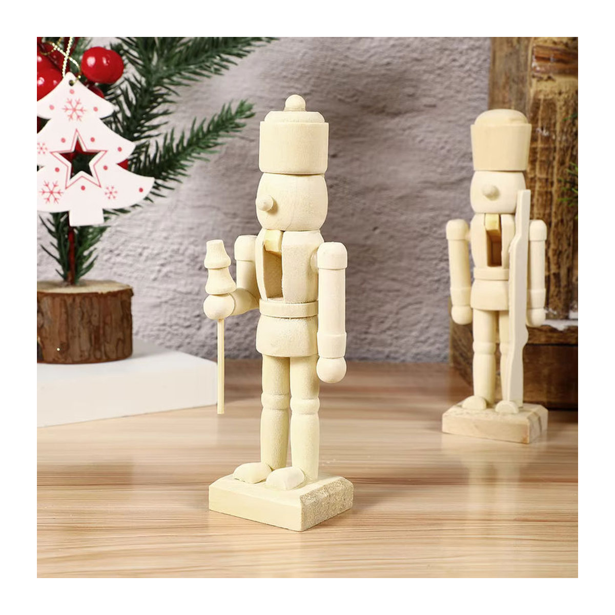 12 Stück Weihnachts-Nussknacker aus Holz als Tischdekoration, beige, rustikale Mini-Ornamente für den Desktop - Bild 2