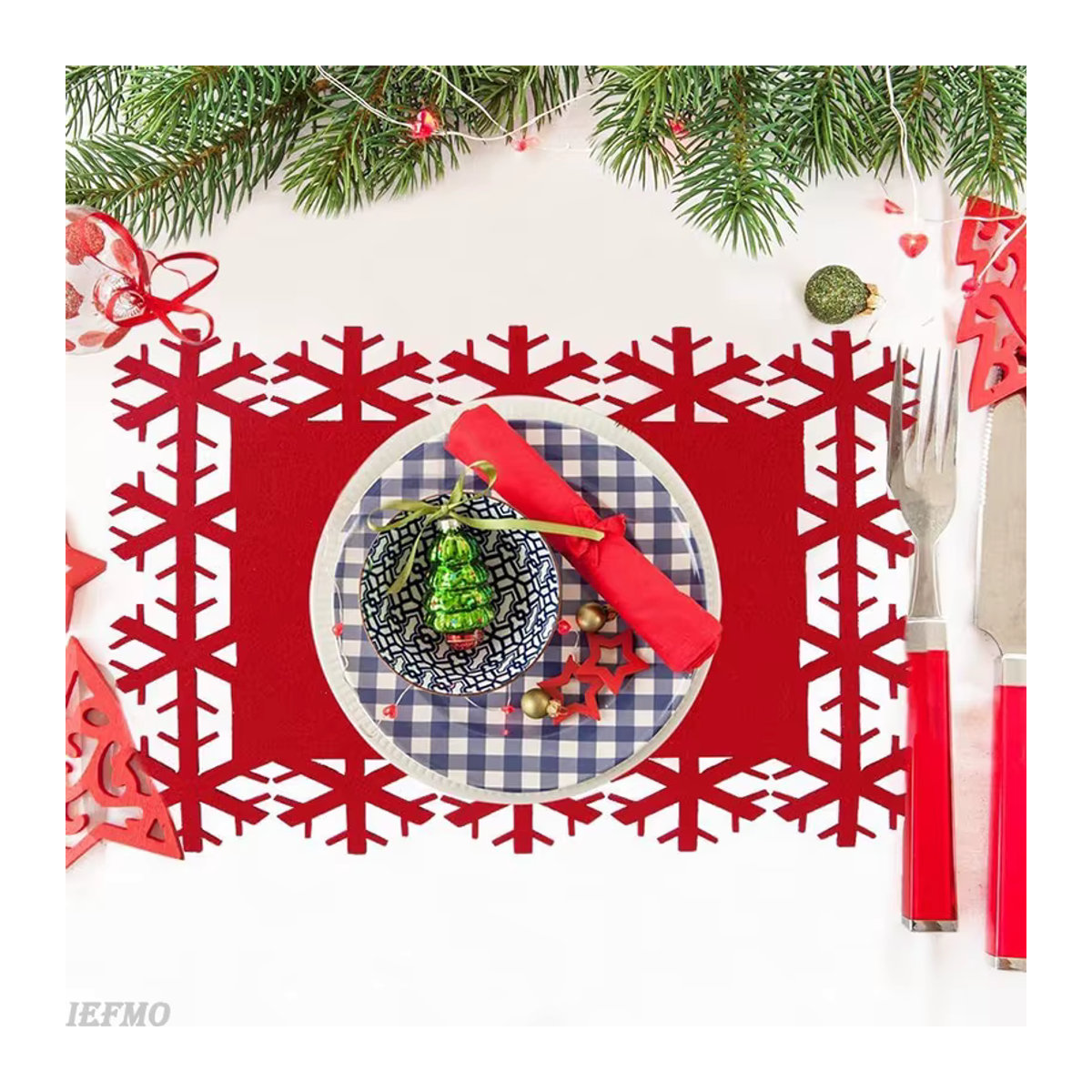 12er-Set Weihnachts-Tischsets aus Filz von IEFMO in Rot, rutschfeste Platzsets für deine Weihnachtsdekoration und Dinner-Party - Bild 2