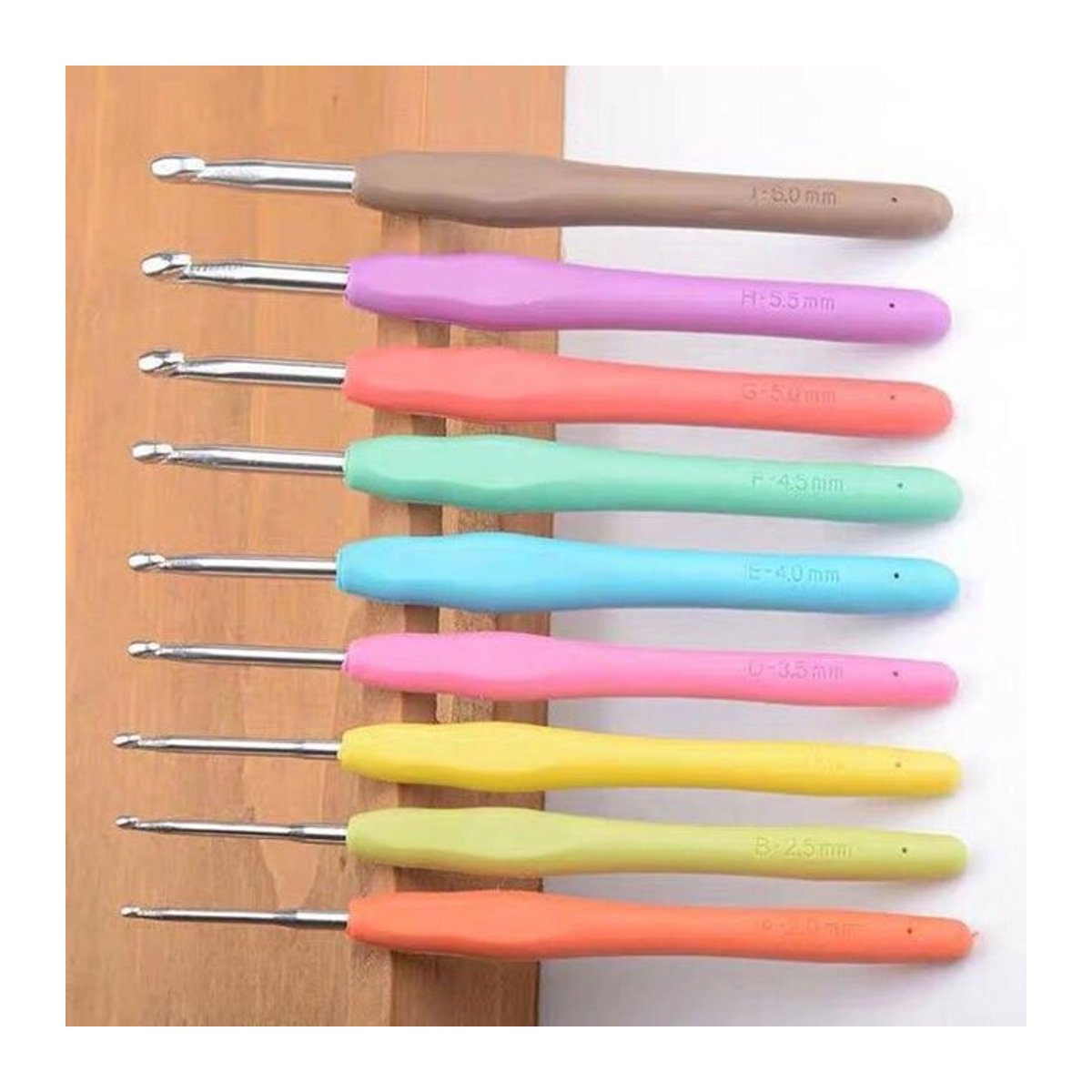 13-teiliges Set ergonomische Häkelnadeln mit farbigen Griffen, Größen 2,0–10 mm für DIY-Projekte, Bunt - Bild 1