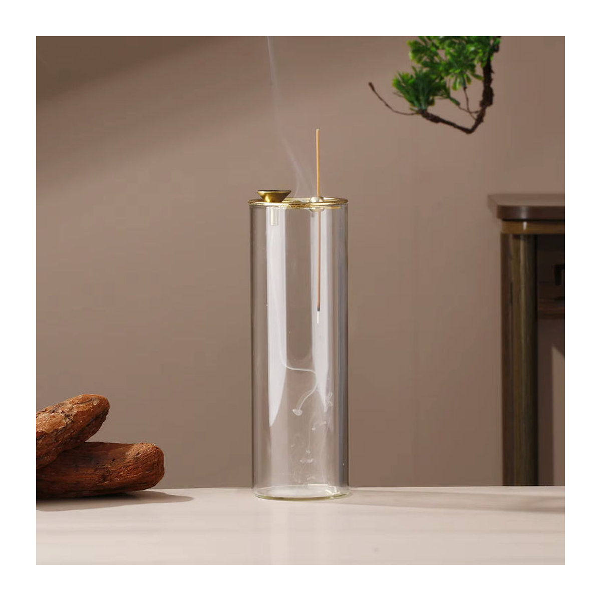 2-in-1 Räucherstäbchenhalter aus Glas in Transparent als Rückfluss-Räuchergefäß für Räucherkegel zur Dekoration bei Meditation, Yoga und Spa - Bild 1