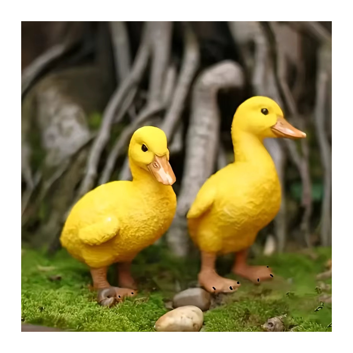 2 Stück Entenkükenfiguren aus Kunstharz in Gelb zur Dekoration für Garten, Rasen und Teich - Bild 2