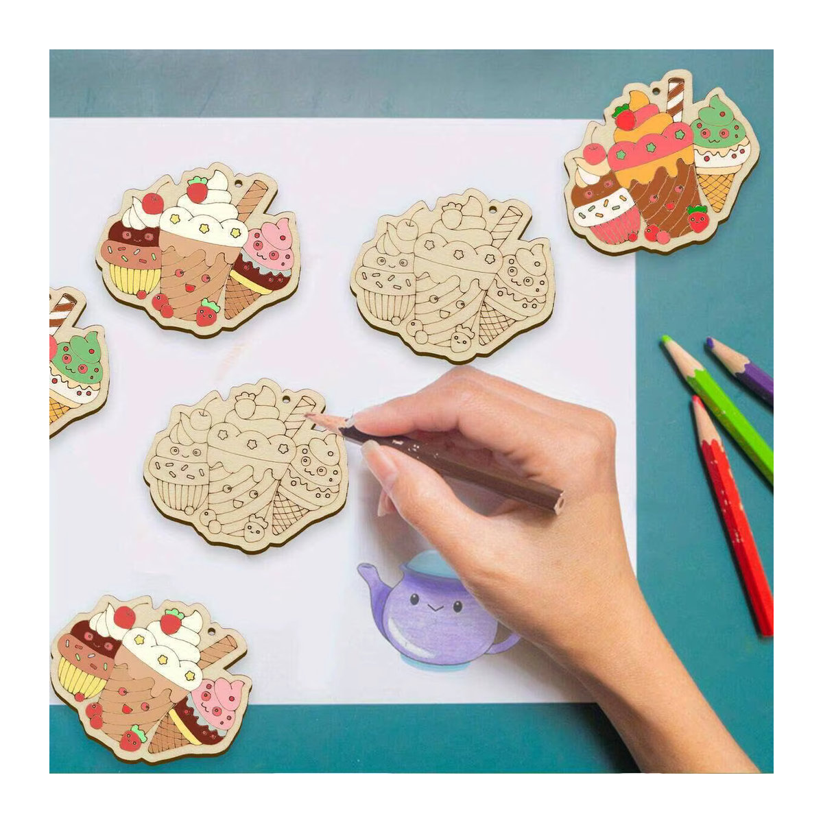20 Stück unbemalte Holz-Ornamente in Cupcake-Optik für Kinder zum Basteln und als hängende Dekoration für Geburtstage, beige - Bild 4