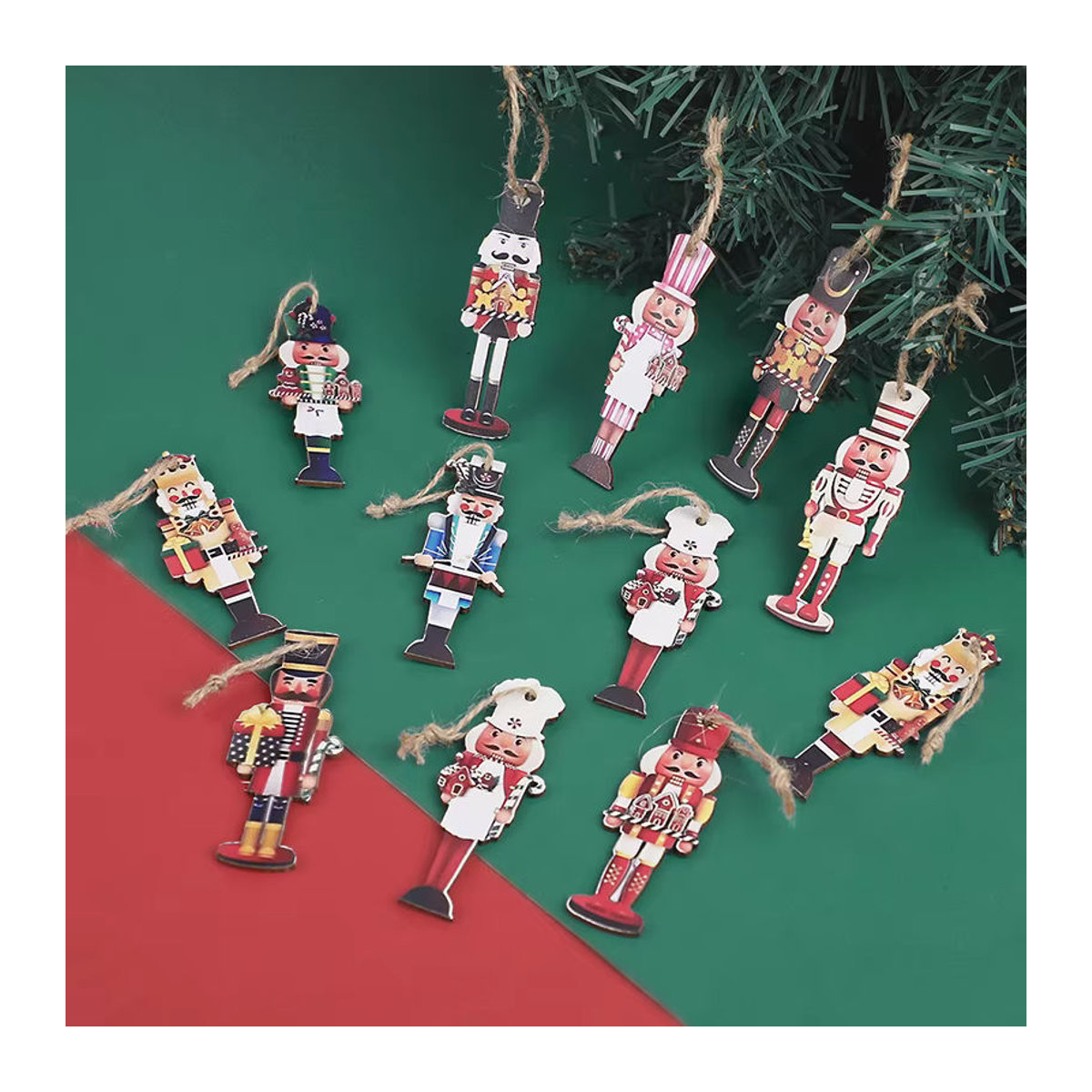 20 Stück ZQNYCY Nussknacker Holz Anhänger als weihnachtliche Hängeornamente in mehrfarbigem Design - Bild 6