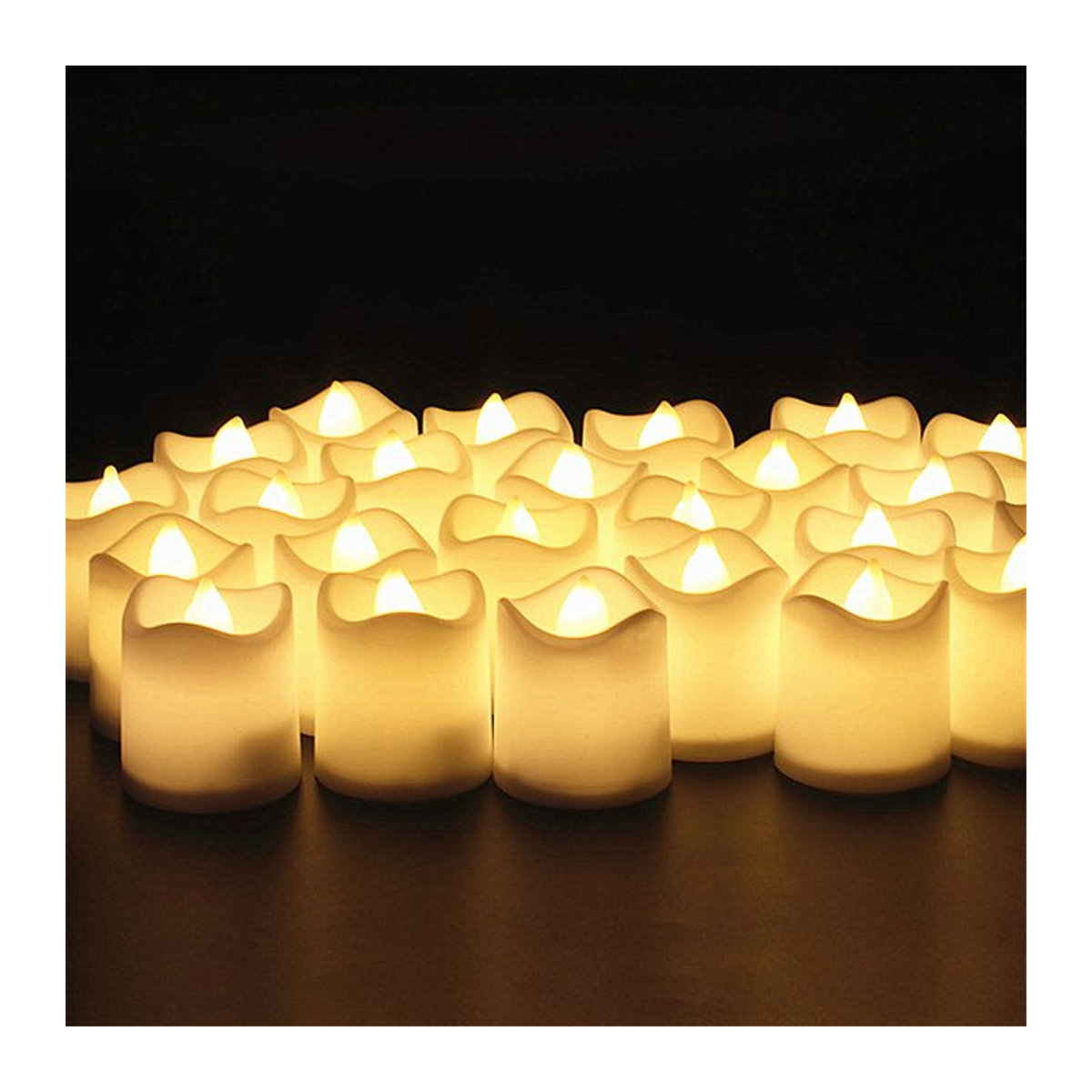24 Stück batteriebetriebene LED-Votivkerzen in Warmweiß mit Flackereffekt, elektrische zylindrische Teelichter aus Kunststoff, Durchmesser: 4,2 cm, Höhe: 3,6 cm - Bild 1