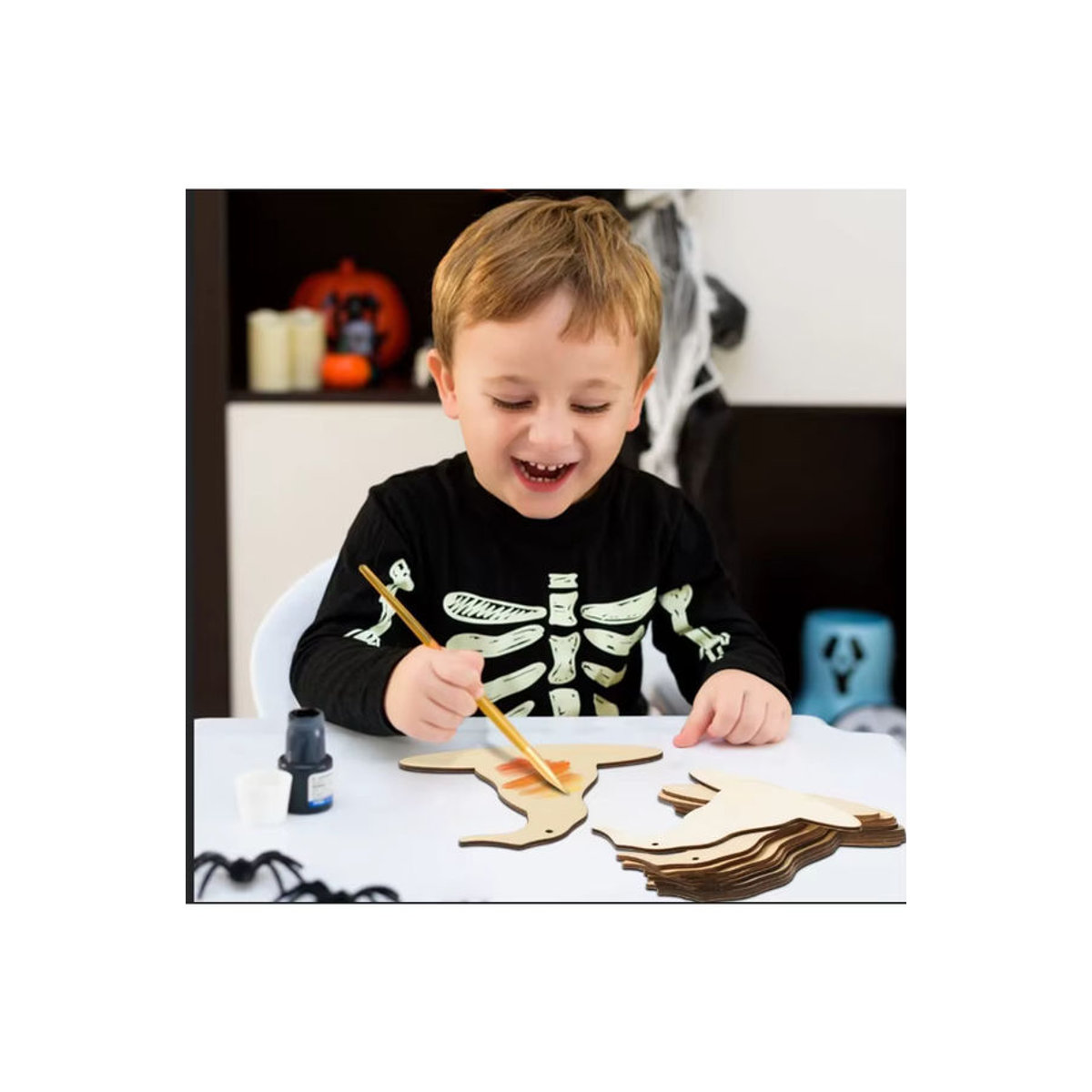 24 unlackierte Hexenhut-Holzscheiben in Braun für Halloween DIY-Hängedekoration inklusive Schnur - Bild 6