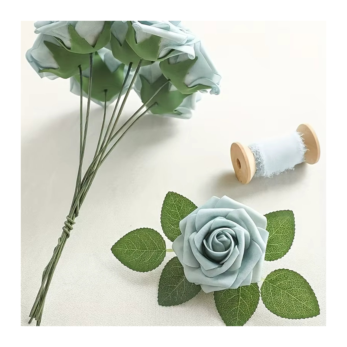 25 Stück Künstliche Rosen in Blau mit Stielen aus Schaumstoff für Hochzeitsdekorationen - Bild 4