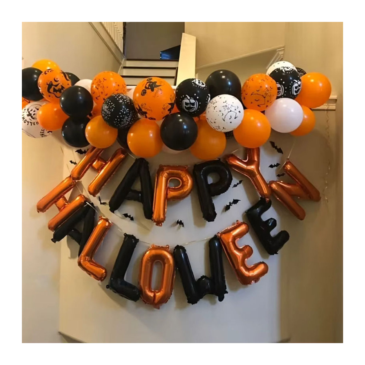26-teiliges Halloween Dekorationsset mit Ballons und Fledermaus Wandaufklebern in Schwarz und Orange - Bild 3
